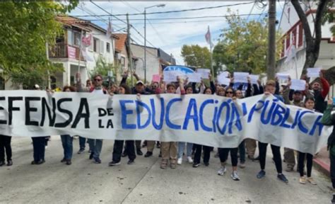 UNLu jornadas de protesta en defensa de la Universidad Pública