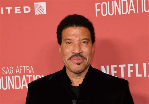 Lionel Richie S Net Worth Has Passed Million Here S How He Get