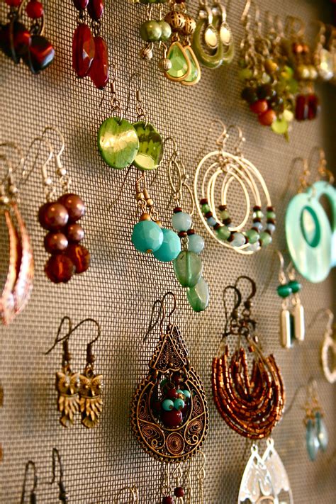 Hang Em High Framed Earring Organizer Dream Green Diy