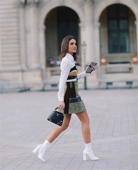 33 Outfit Con Botas Blancas Para Lucir Como Una ‘fashion Girl