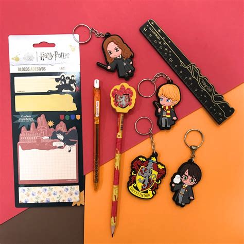 Kit Harry Potter Presente - Kit Papelaria Harry Potter 6 Peças Presente Harry Potter | Shopee Brasil