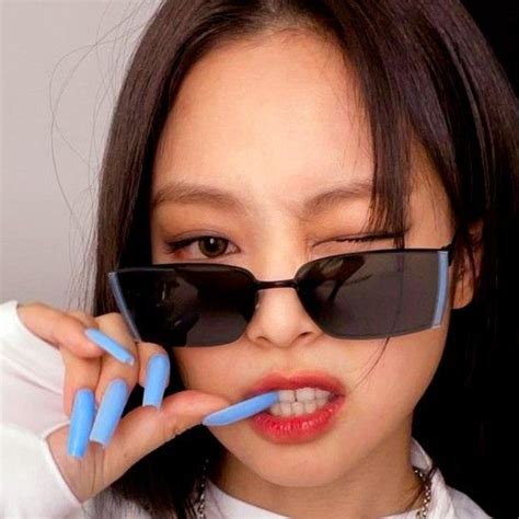 Jennie Icon Cat Eye Sunglasses Mirrored Sunglasses Kim Jennie Square