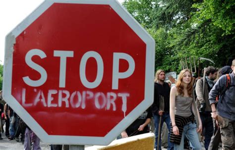 Notre Dame des Landes L abandon du projet pourrait coûter jusqu à 600