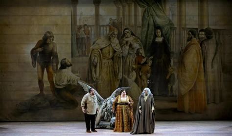 I Due Foscari Teatro Carlo Felice La Recensione Teatro It