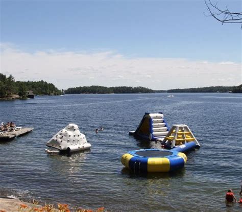 Family cottage resorts in Ontario: 6 family getaway cottages for rent