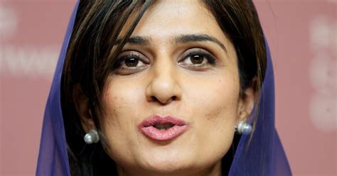 Hot And Sexy Politician Photos Hina Rabbani Khar Hd Photos Wallpapers