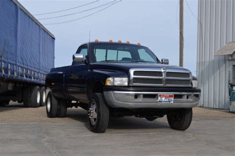 1994 Dodge Ram 3500 Slt Laramie Standard Cab 4x4 Pickup 2 Door 5 9l Low