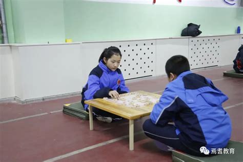 新疆焉耆：以棋益智 乐在“棋”中