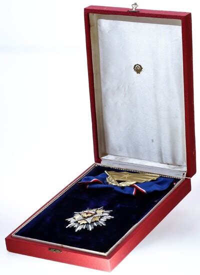 Lot-Art | Yugoslavia Order of the Yugoslav Flag Grand Cross Set 1947