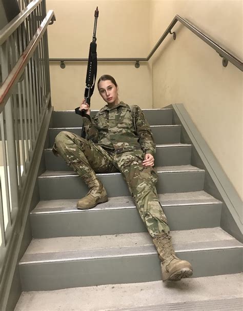 TW Pornstars 2 Pic Malory Malibu Twitter Before Porn 9 05 PM 19 May 2020