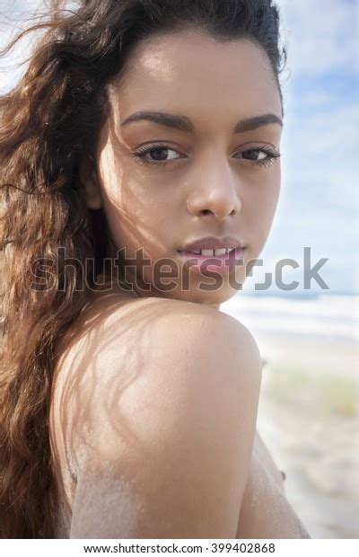 Sexy Nude Brunette Beach 스톡 사진 399402868 Shutterstock