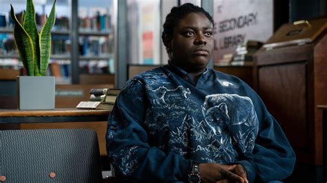 Sex Education Season 2 Wallpapers Wallpaper Cave