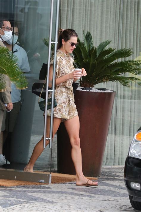 Alessandra Ambrosio Sexy Upskirt Hot Celebs Home