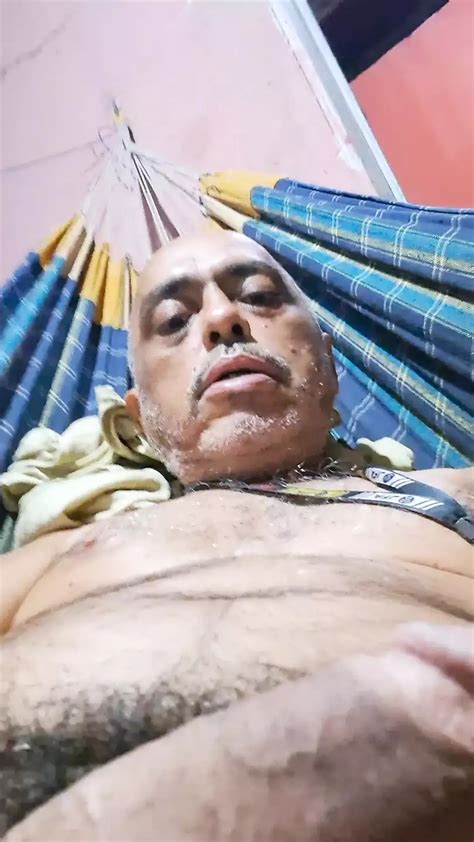 Urso Gay Masturbando Xhamster