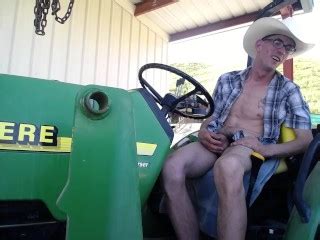 Horny Cowboy On The John Deere Pornhub Gay