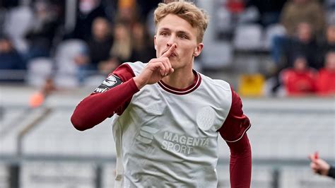 Jann Fiete Arp Wie Er Beim Fc Bayern Doch Gl Cklich Werden Kann