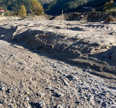 Ventimiglia La Citt Di Confine E Parte Della Costa Azzurra Rischiano