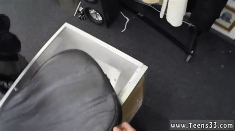 Real Amateur Cuckold Pawnstar Meets A Rockstar Lilith Shayton