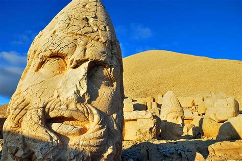 12 atracciones turísticas mejor valoradas en la región del monte Nemrut