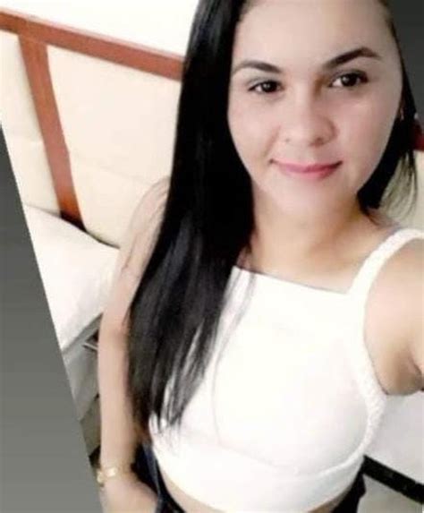 Mulher De 24 Anos é Morta A Facadas Pelo Marido Na Frente Do Filho Na