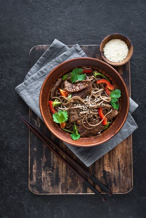 Stir Fried Soba And Beef Stock Image Image Of Background 142786787