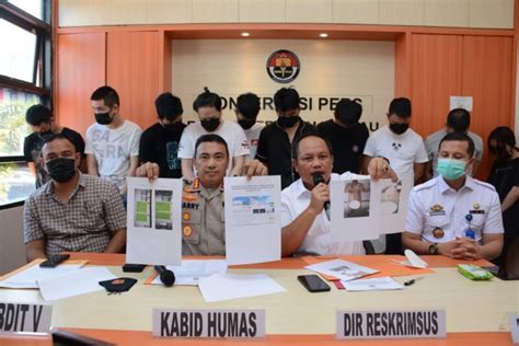 Polisi Bongkar Penipuan Modus Phone Sex Di Batam Metropolis