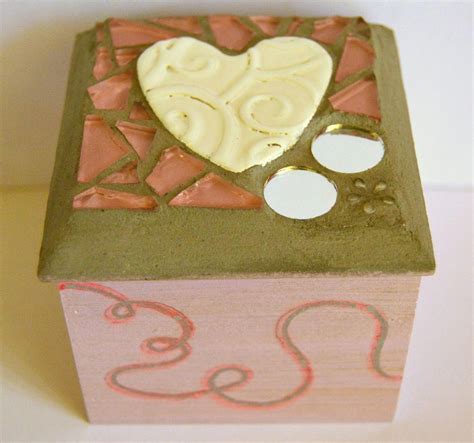 Pure Love Mosaic DIY Box | AllFreeHolidayCrafts.com