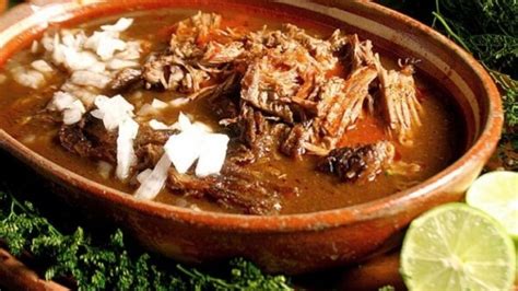 Así Puedes Preparar Una Birria Casera Para El Desayuno Gastrolab