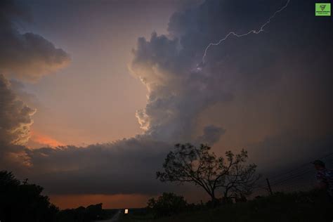 Texas Storm Chasers On Twitter RT Wx Intercepts Beautiful Barber