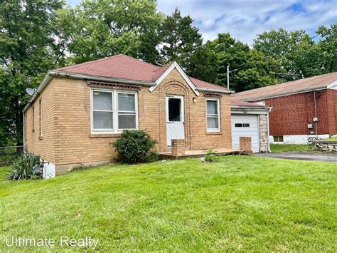 2 Br 1 Bath House 7505 Rowles Ave House Rental In Ferguson Mo