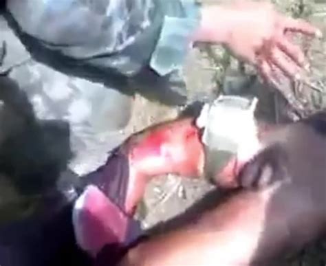 Naked Abu Sayyaf Member Captured By Phil Army ThisVid En Anglais