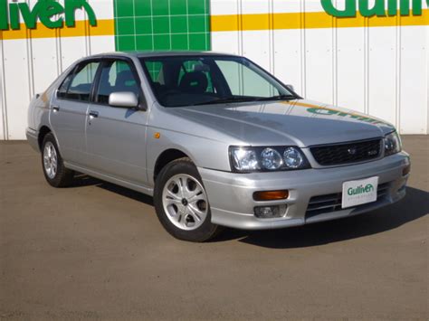 Nissan Bluebird SSS-X: Photos, Reviews, News, Specs, Buy car