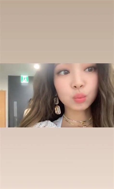 Pin By C H E R I L On I D O L S Blackpink Blackpink Jennie