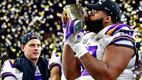 Lsu Wins National Title With 42 25 Win Over Defending Champ Clemson