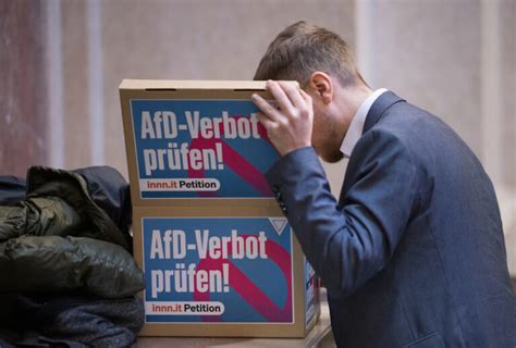 Bremen Regierung Fordert Afd Verbot Das Verfahren M Sse So Schnell