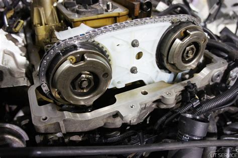 Ремонт BMW с бензиновым двигателем N20B20, замена цепи грм