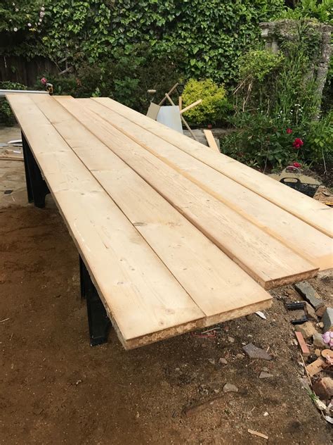 Makeover A Dining Table Made From Scaffold Boards Roses And Rolltops