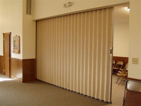 Commercial Accordion Folding Doors for Security