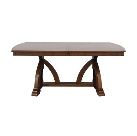 79% OFF - Raymour & Flanigan Raymour & Flanigan Wood Expandable Dining ...