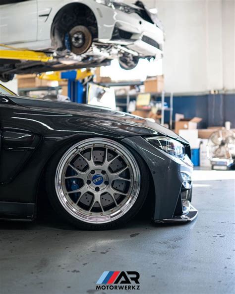 Bmw F M Bbs Lm R Blue Center Caps Ar Motorwerkz