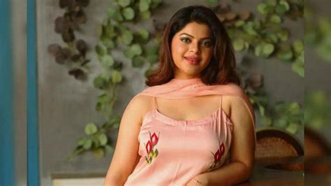 Neerja Actress Sneha Wagh Opens Up About Her Role As A Mother And Sex