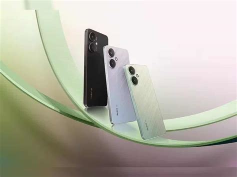 india smartphone market poised  fierce competition  affordable