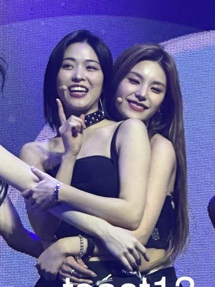 Ryeji Gallery On Twitter We Got A Ryeji Backhug