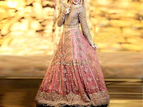 Latest Pakistani Maxi Dress Designs 2025 For Wedding Pakstyle Fashion Blog