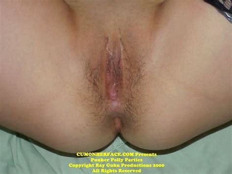 087 Punker Polly Parties 1016 Porn Pic