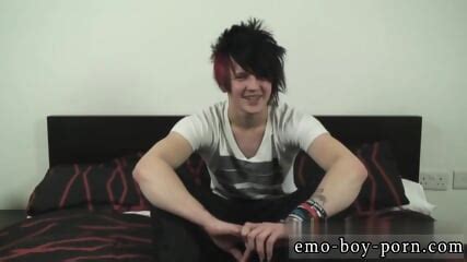 Gay Teen Sex Short Clips It S Been A While Since A New Model Strike HomoEmo But Fellow