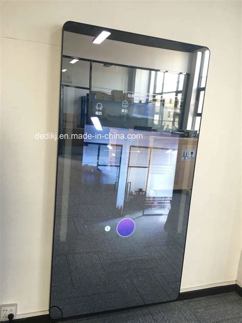 Dedi 43′′ Wall Mount Magic Mirror Digital Signage Display Magic