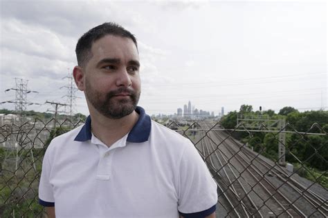 Los jóvenes latinos gay ven un porcentaje creciente de nuevos casos de VIH en EEUU EnPelotas