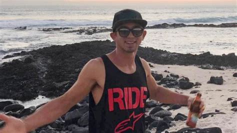 Surfista Morre Após Ser Atacado Por Tubarão No Havaí