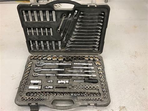 Halfords Professional Advanced 150 Piece Socket Spanner Ratchet Set